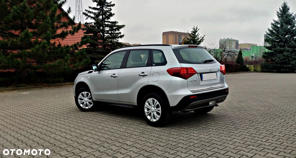 Suzuki Vitara - 4