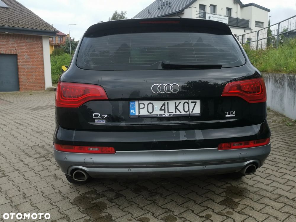 Audi Q7 - 11