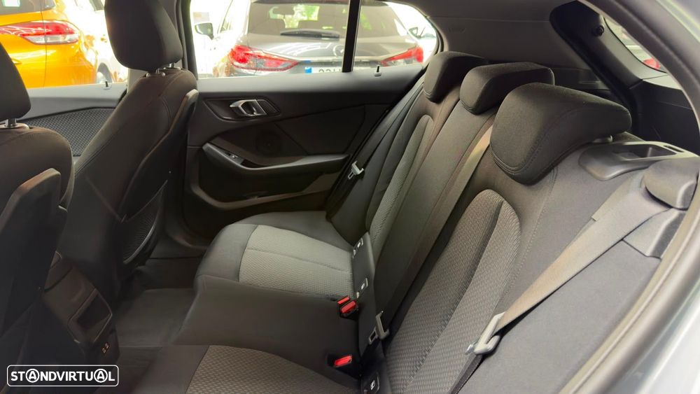 BMW 116 d Line Luxury Auto - 39