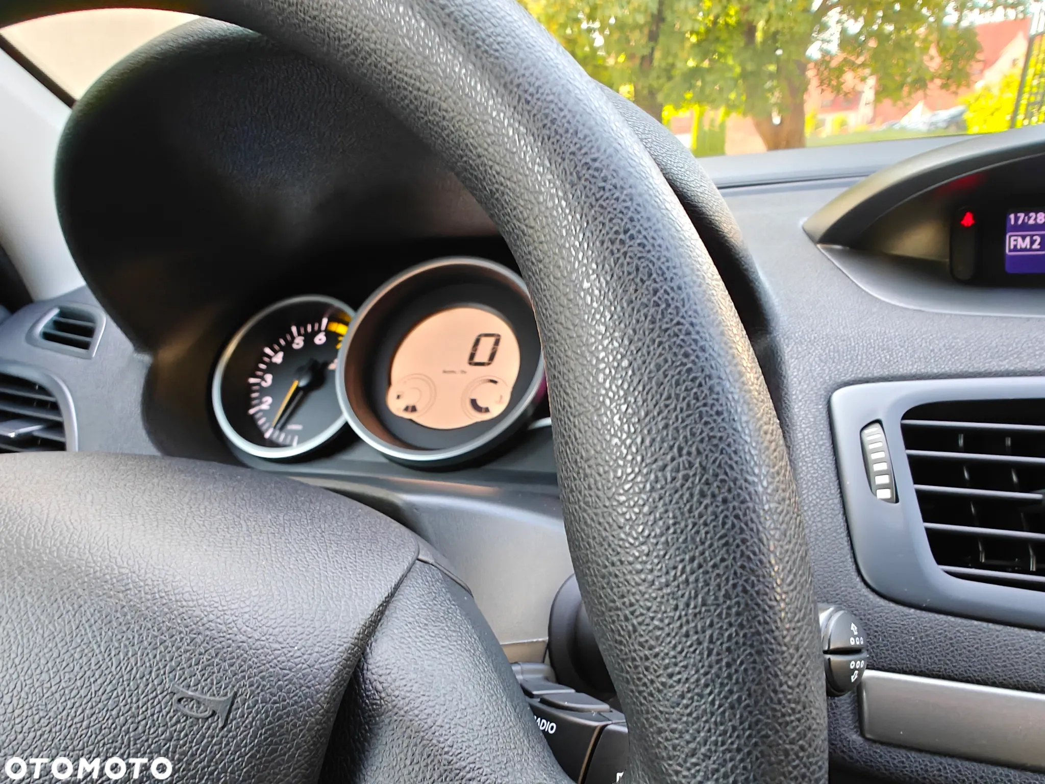 Renault Megane 1.6 16V 100 Authentique - 10
