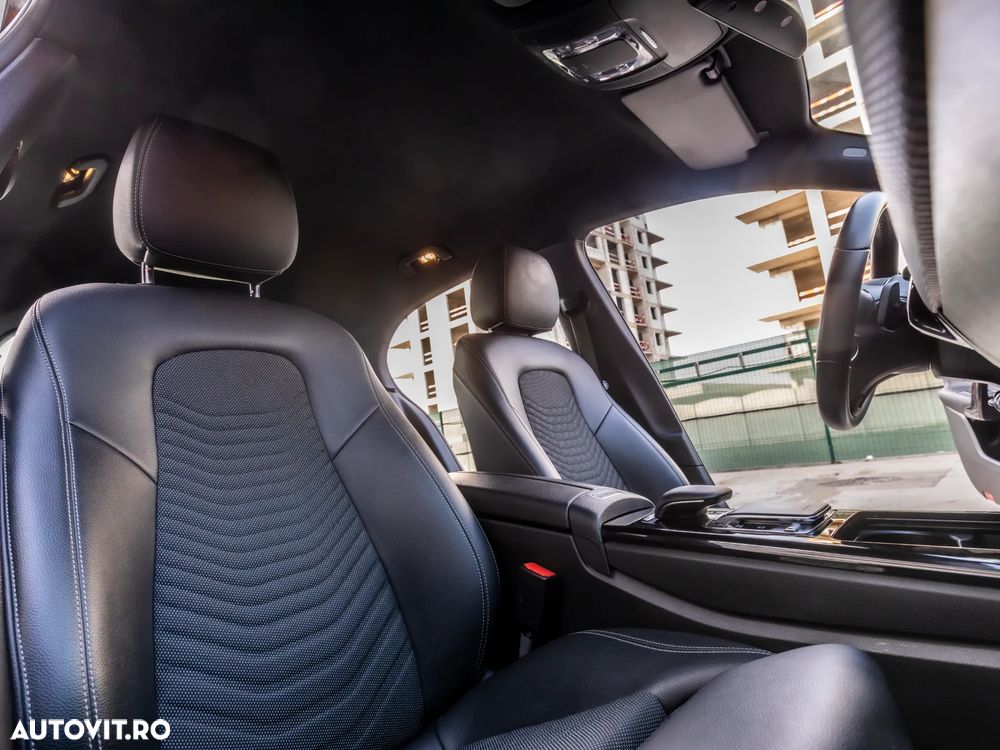 Mercedes-Benz A 180 d 7G-DCT - 5