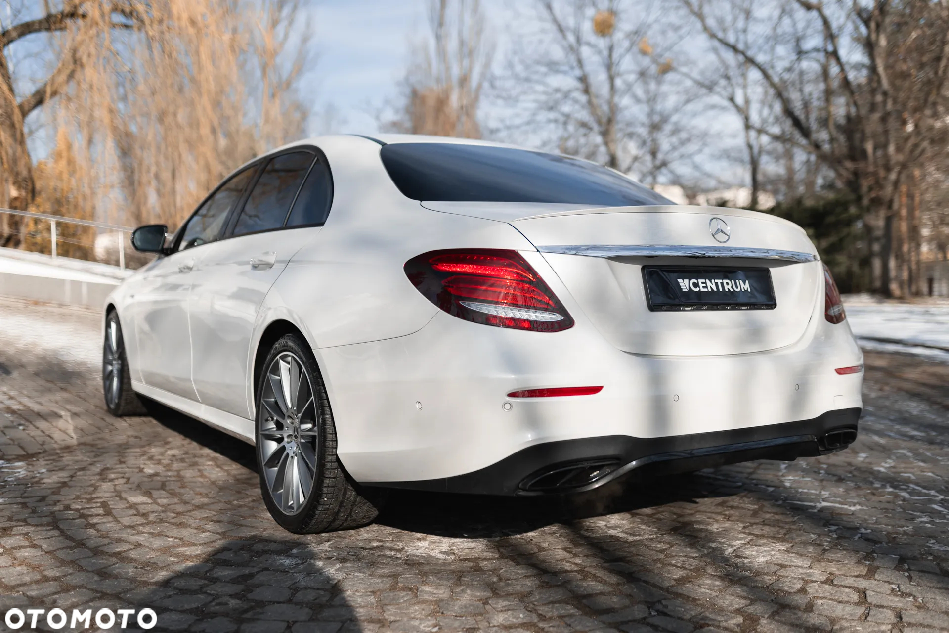 Mercedes-Benz Klasa E 43 AMG 4-Matic - 12