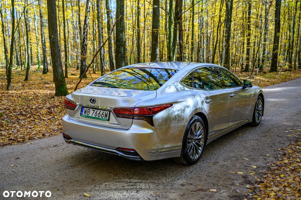 Lexus LS 500 Prestige AWD - 19