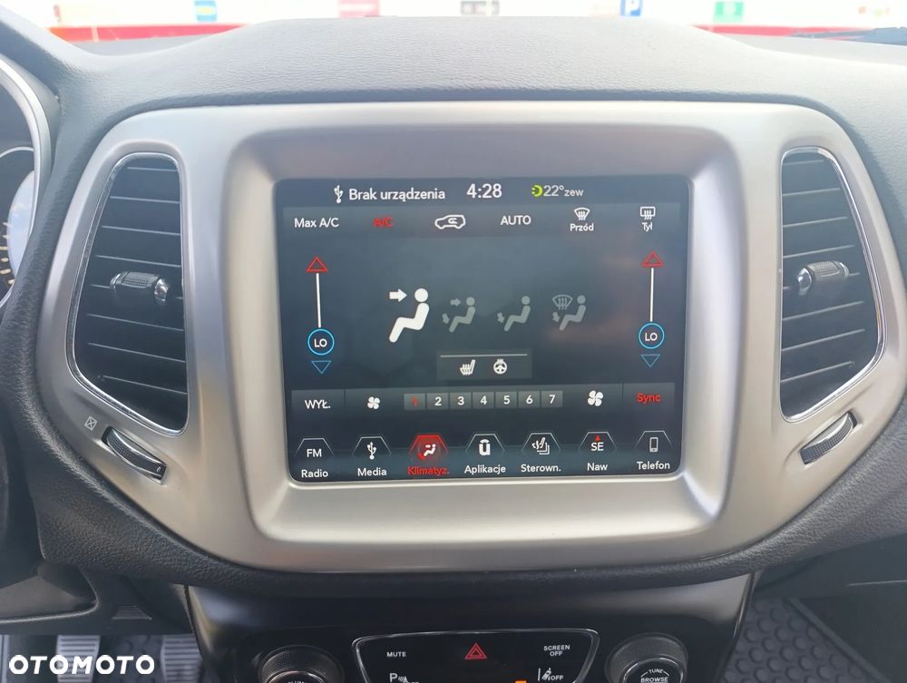 Jeep Compass 1.6 MultiJet Longitude - 32