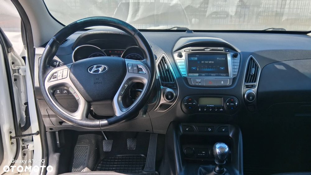 Hyundai ix35 2.0 CRDi 4WD Premium - 17