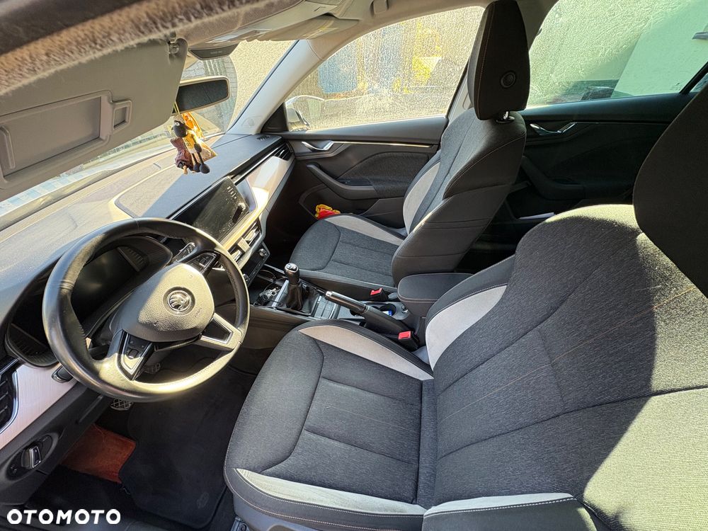 Skoda Kamiq 1.0 TSI Active - 10