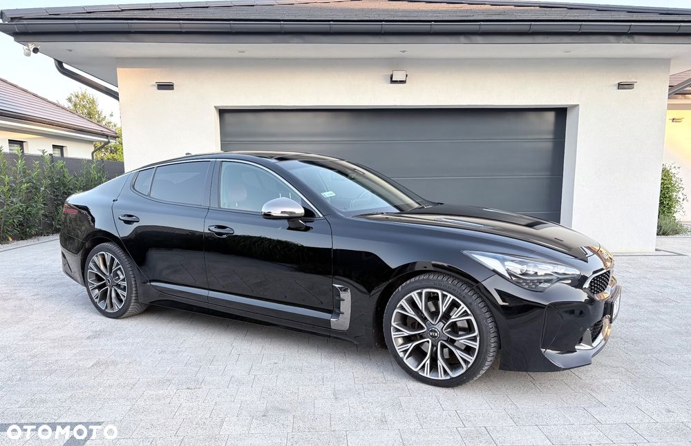 Kia Stinger 2.0 T-GDI GT Line - 16