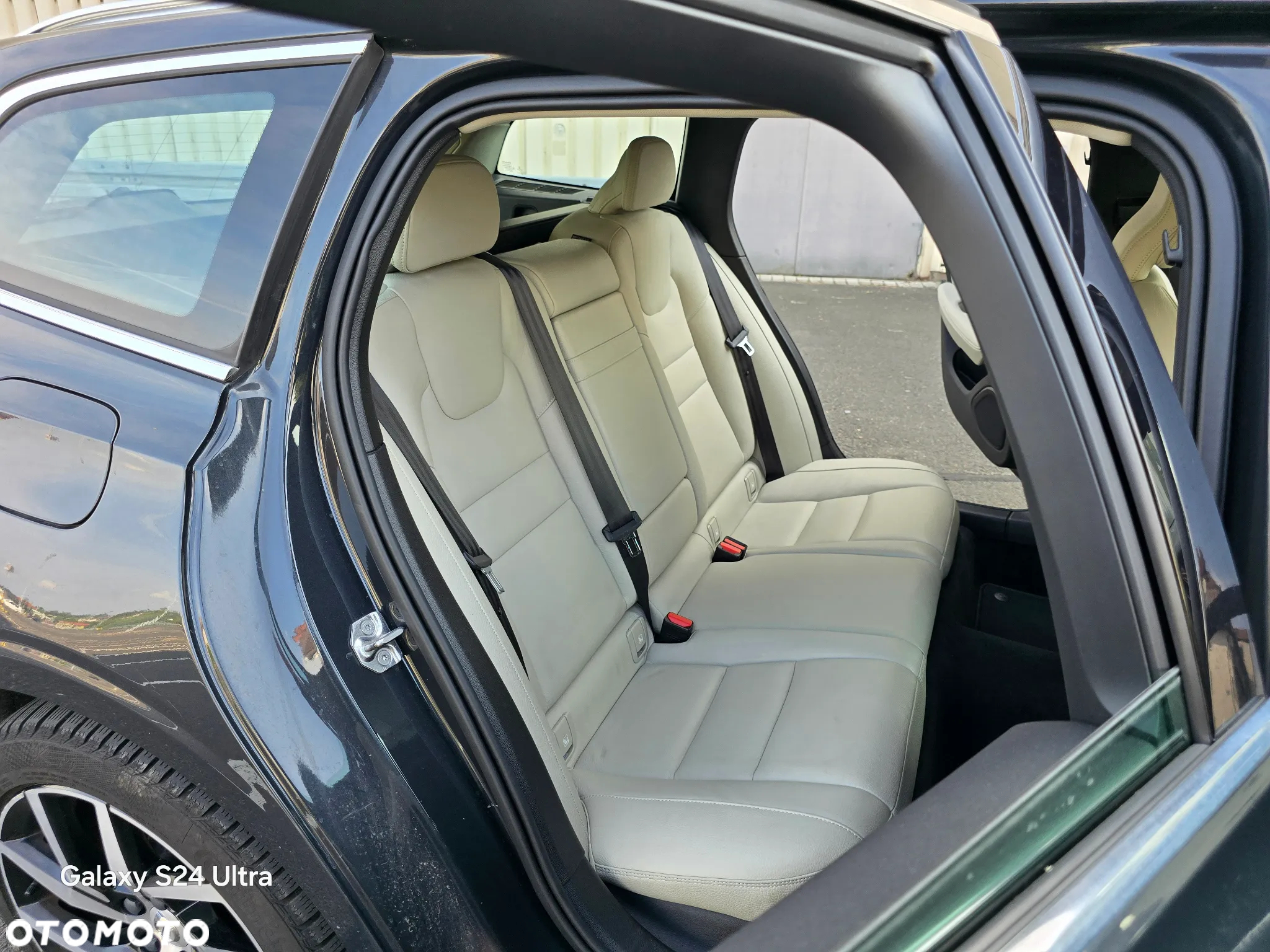 Volvo V60 T4 Momentum Pro - 18
