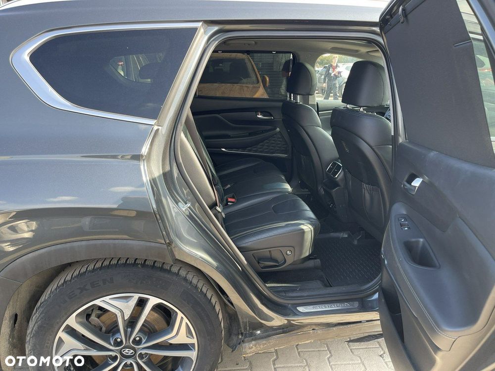 Hyundai Grand Santa Fe 2.2 CRDi Platinum 7os - 7