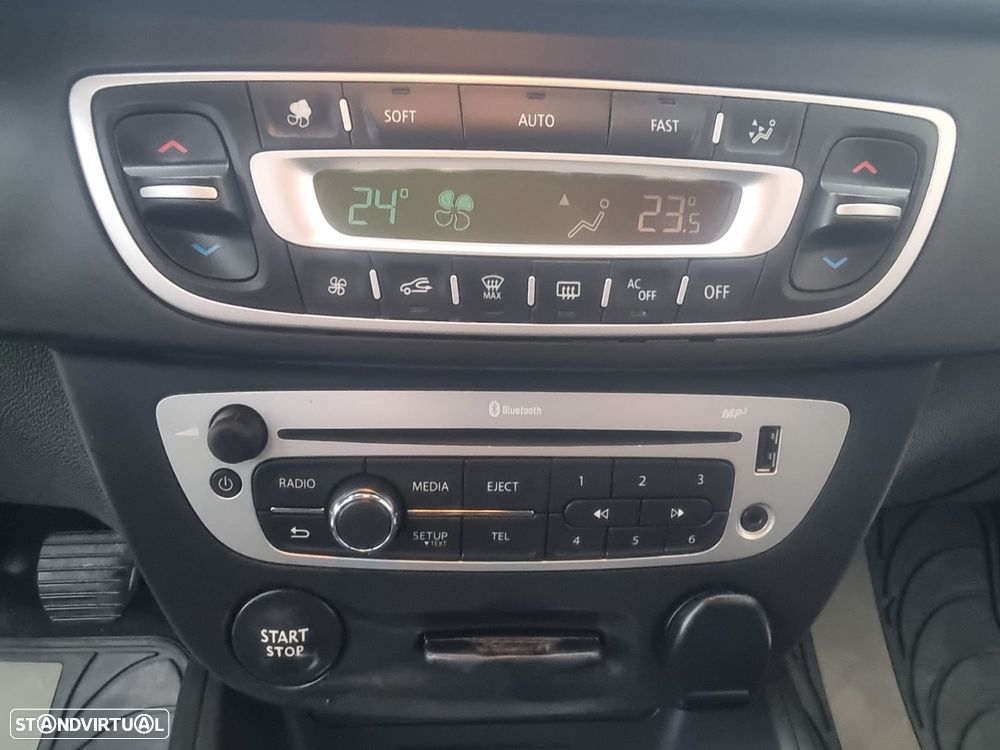 Renault Mégane Sport Tourer 1.5 dCi Confort SS - 10