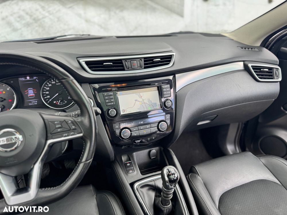 Nissan Qashqai 1.5 DCI TEKNA+ - 11