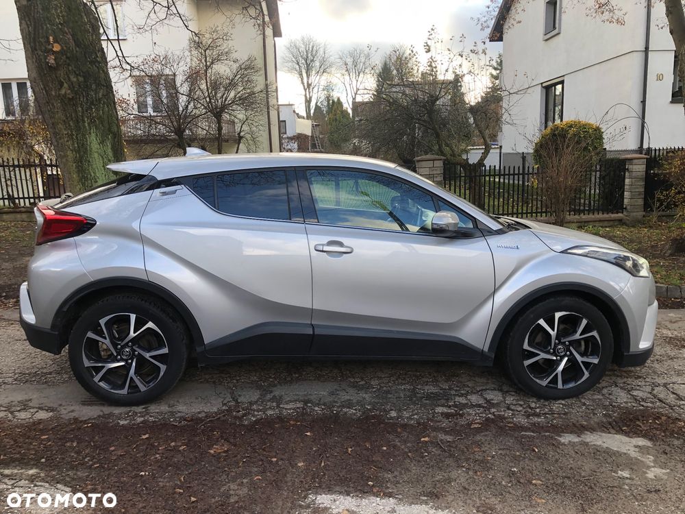 Toyota C-HR - 8