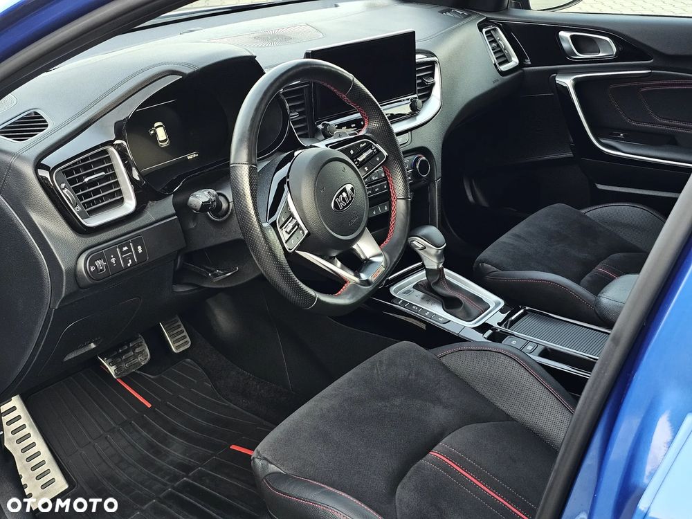 Kia Ceed - 6