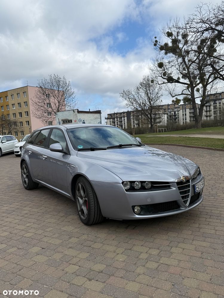 Alfa Romeo 159 - 1