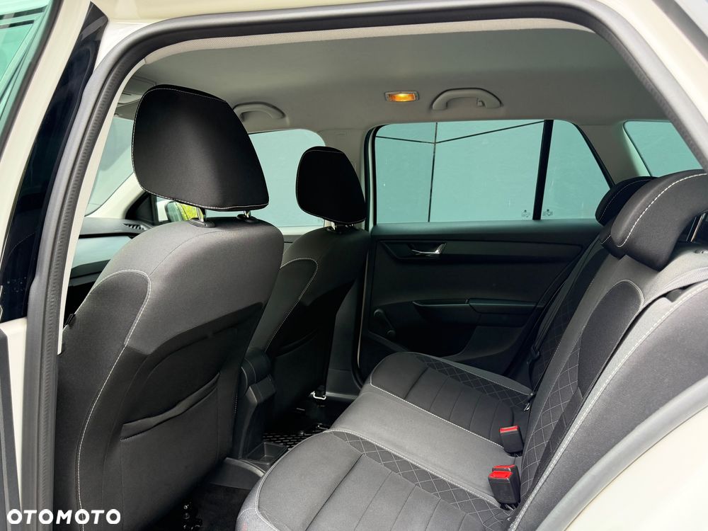 Skoda Fabia 1.0 TSI Ambition - 19