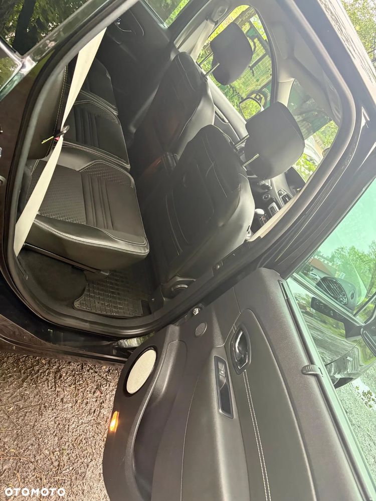 Renault Scenic - 17
