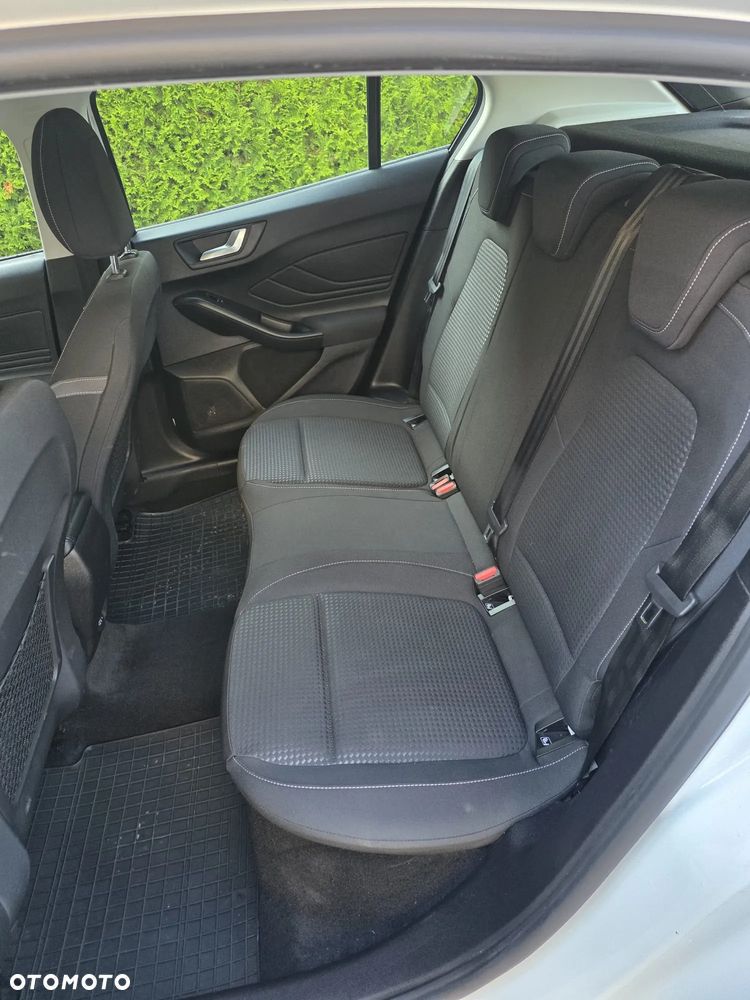 Ford Focus 1.5 EcoBlue Active - 12