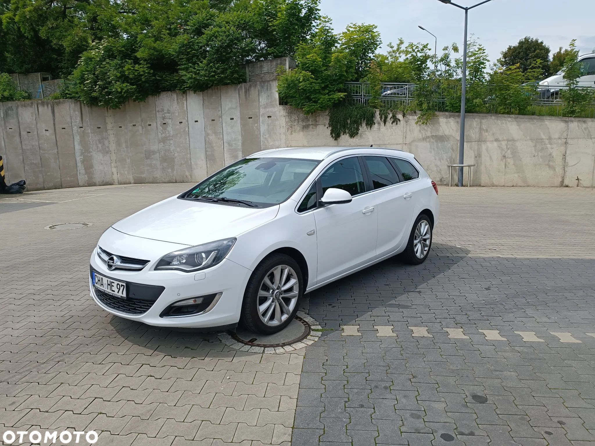 Opel Astra 2.0 CDTI DPF Active - 1