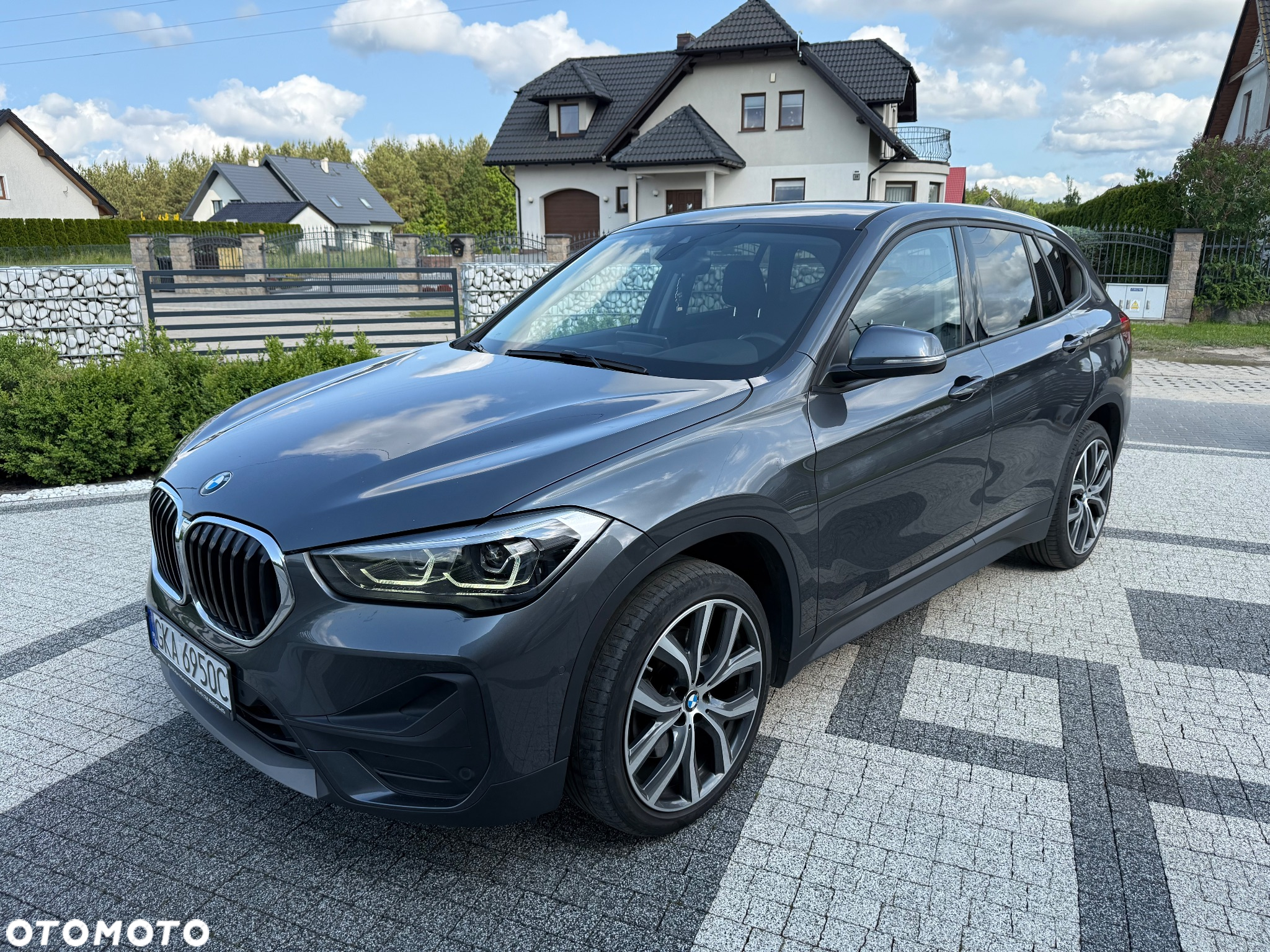 BMW X1 xDrive20d Advantage sport - 11