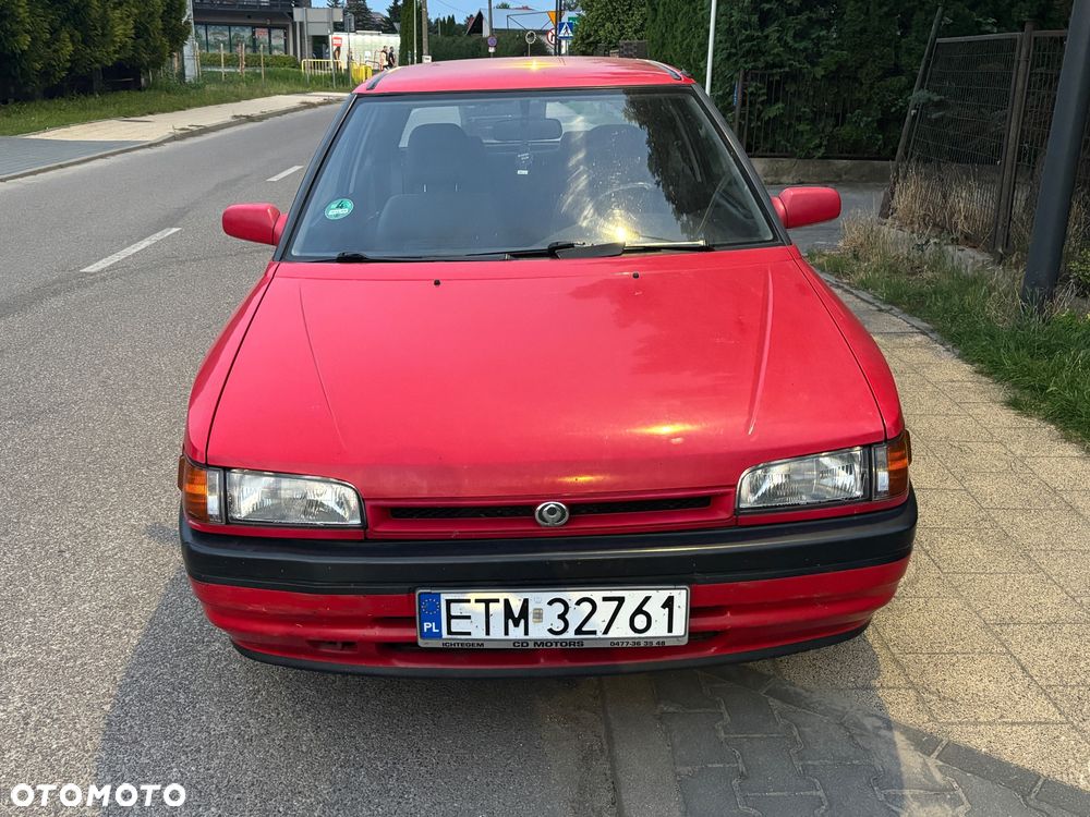 Mazda 323 1.6i GLX - 6