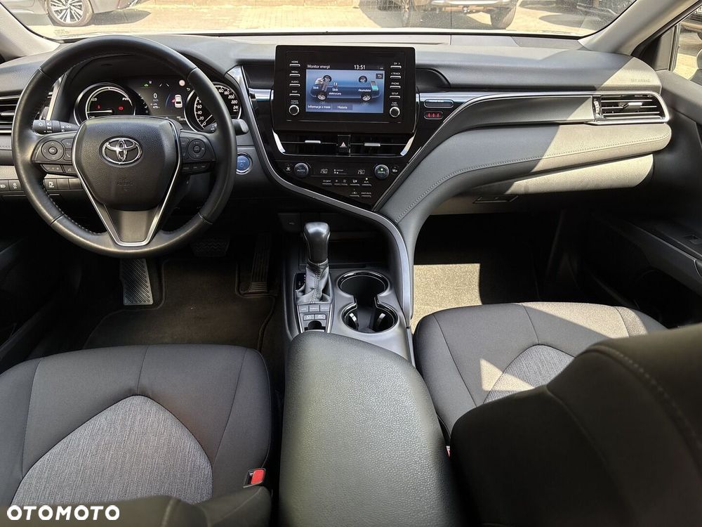 Toyota Camry 2.5 Hybrid Comfort CVT - 4