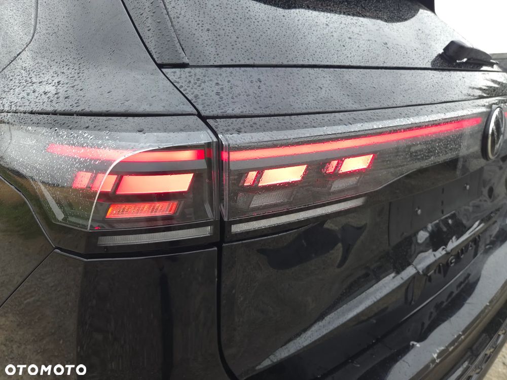 Volkswagen Tiguan 1.5 eHybrid OPF DSG R-Line - 22