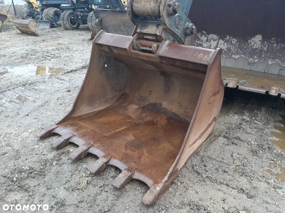 Liu Gong CLG924E - 10