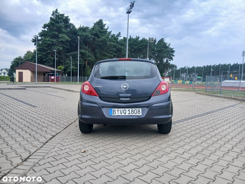 Opel Corsa 1.2 16V Cool - 4