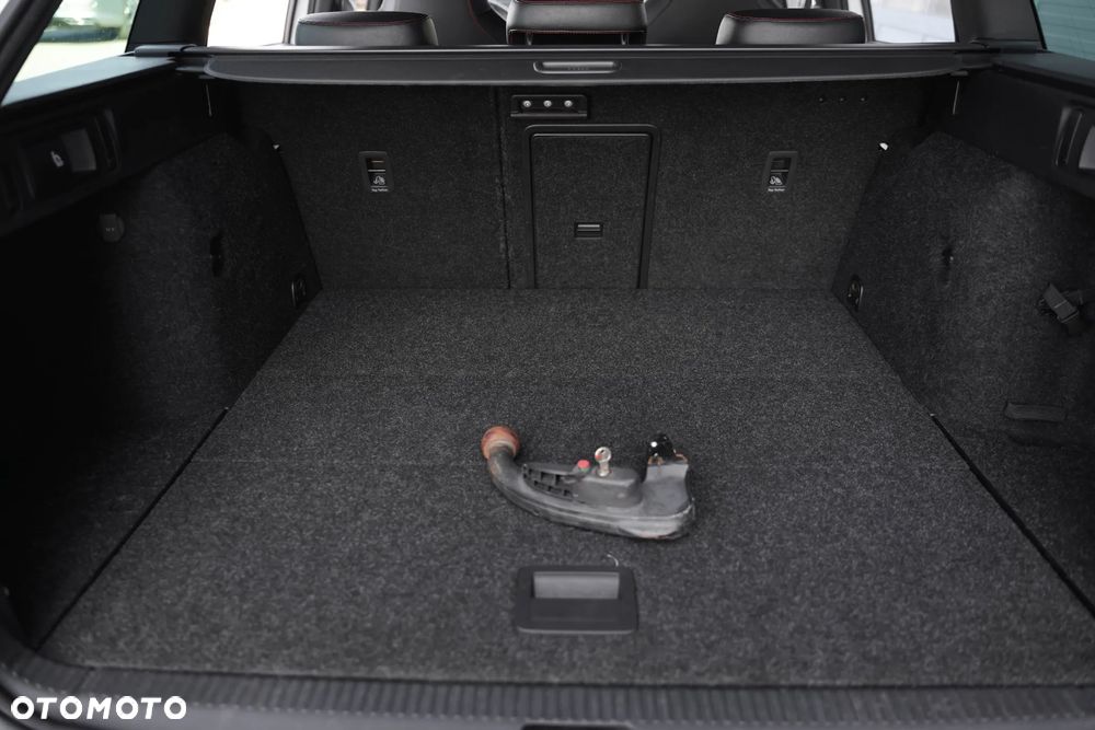 Skoda Octavia 2.0 TDI 4x4 RS DSG - 33