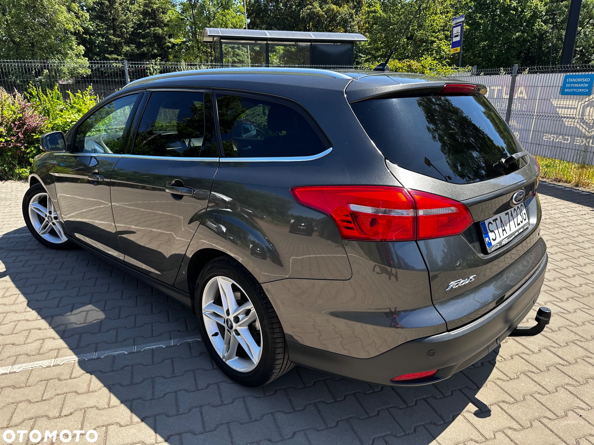 Ford Focus Turnier 1.5 EcoBoost Start-Stopp-System Business Edition - 14