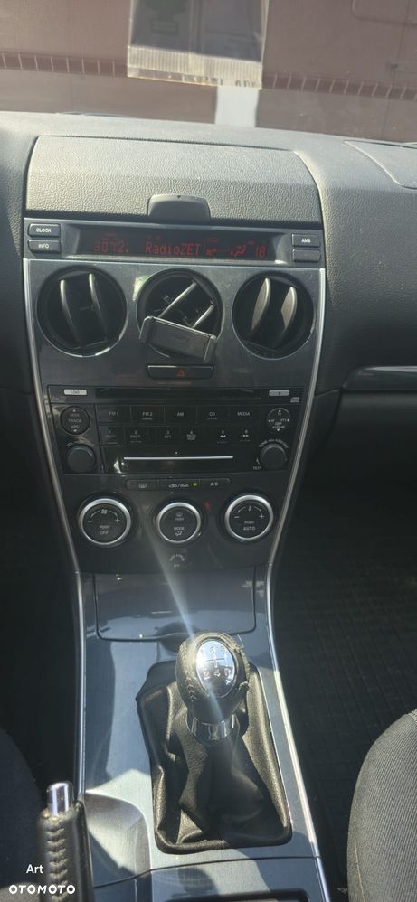 Mazda 6 Sport 1.8 Exclusive - 10