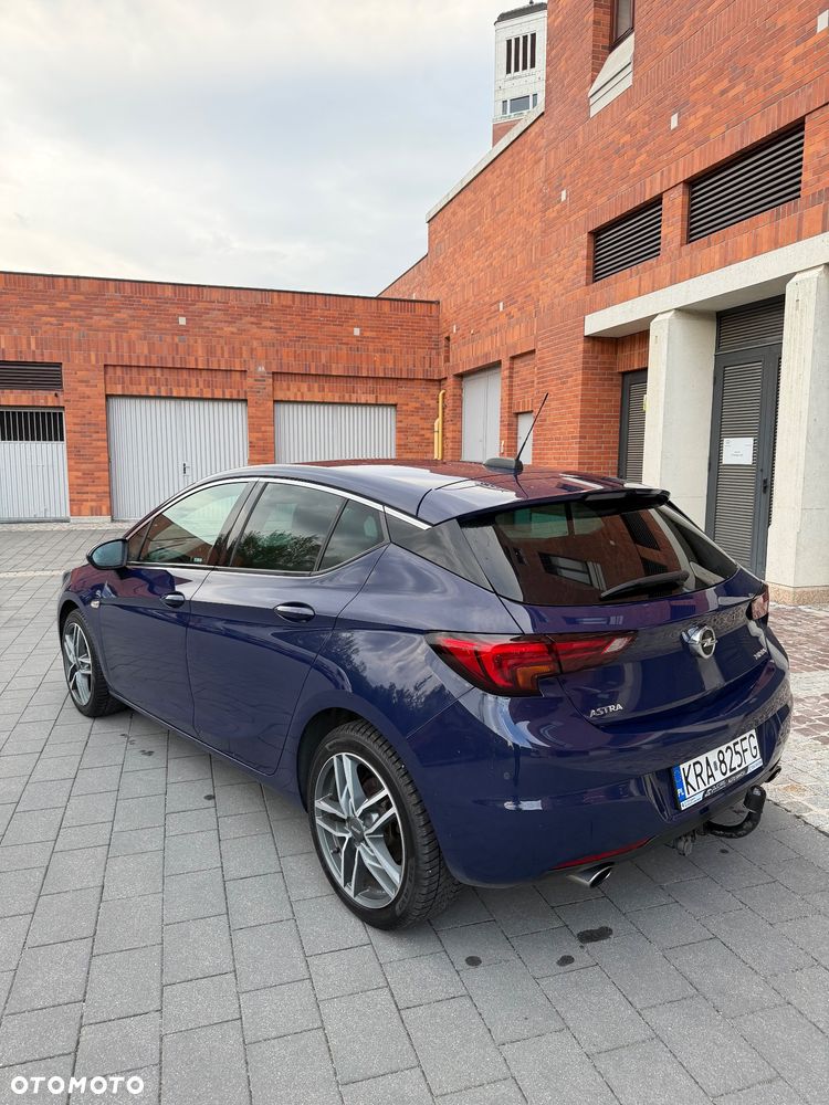 Opel Astra 1.6 T Enjoy S&S - 21