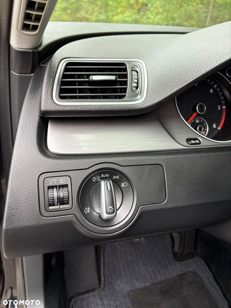 Volkswagen Passat 1.6 TDI BlueMotion - 23