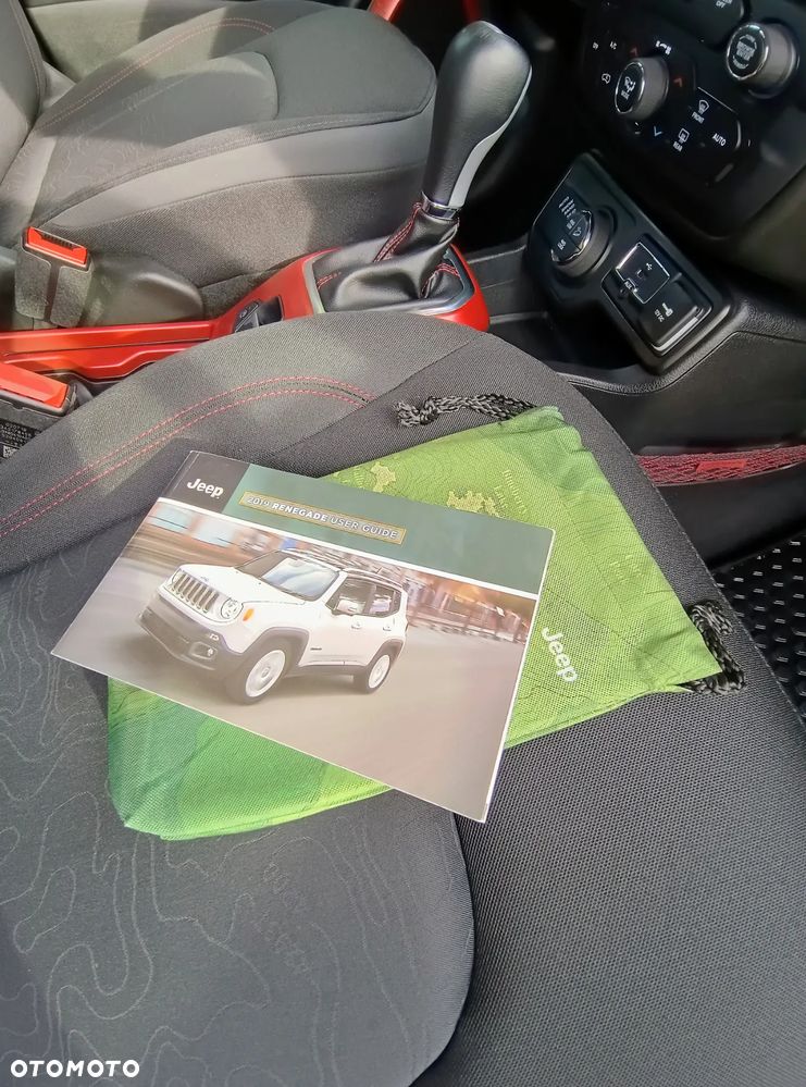 Jeep Renegade - 23