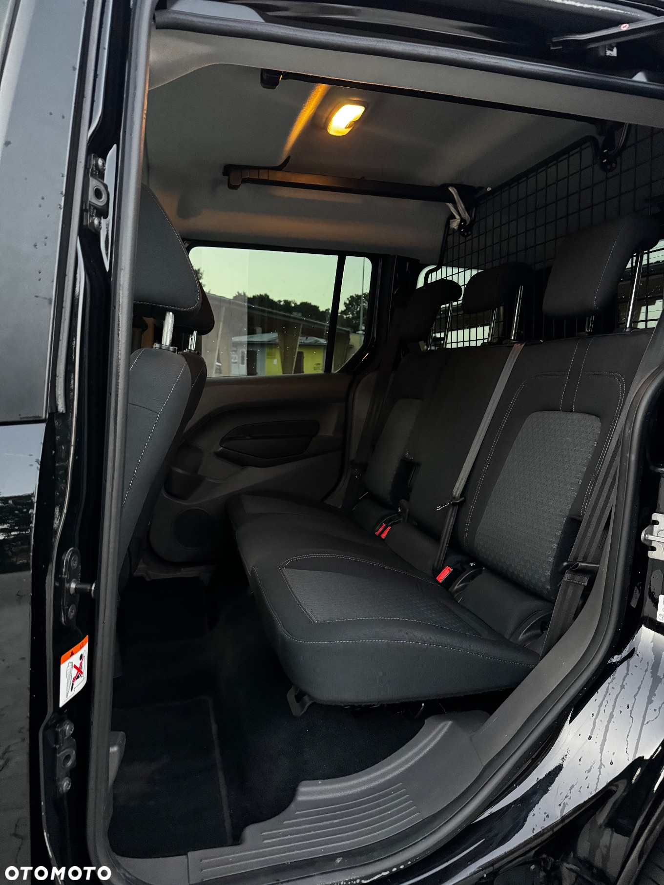 Ford Transit Connect 220 L1 LKW Trend - 16