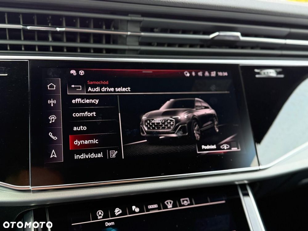 Audi Q8 - 26