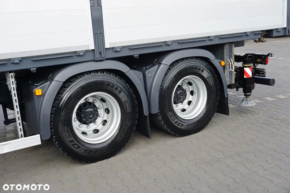 MAN TGS / 35.470 / E 6 / SKRZYNIOWY + HDS / FASSI F 545 / ŁAD. 13 105 KG / PILOT - 20