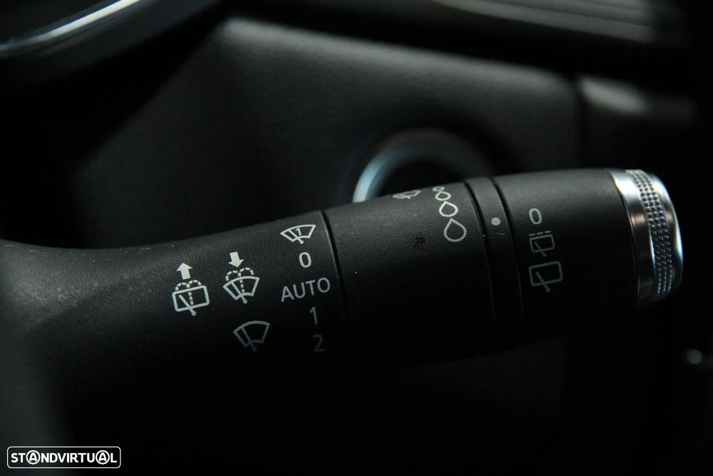Renault Captur 1.0 TCe Exclusive - 17
