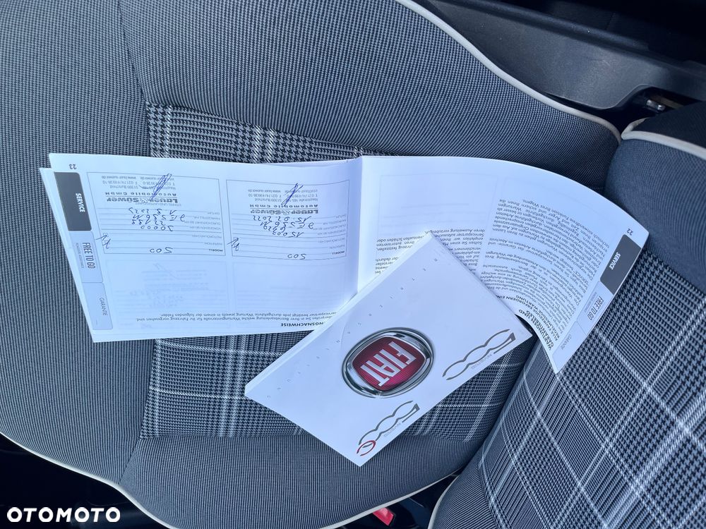 Fiat 500 1.0 Hybrid Lounge - 19
