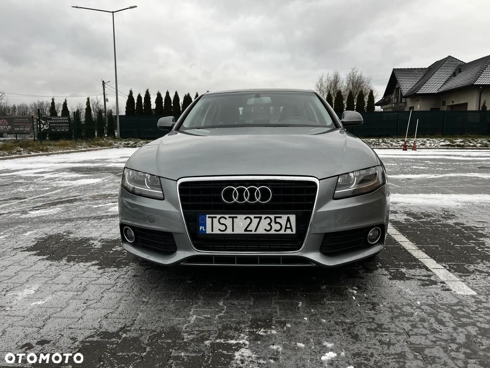 Audi A4 Limousine - 2