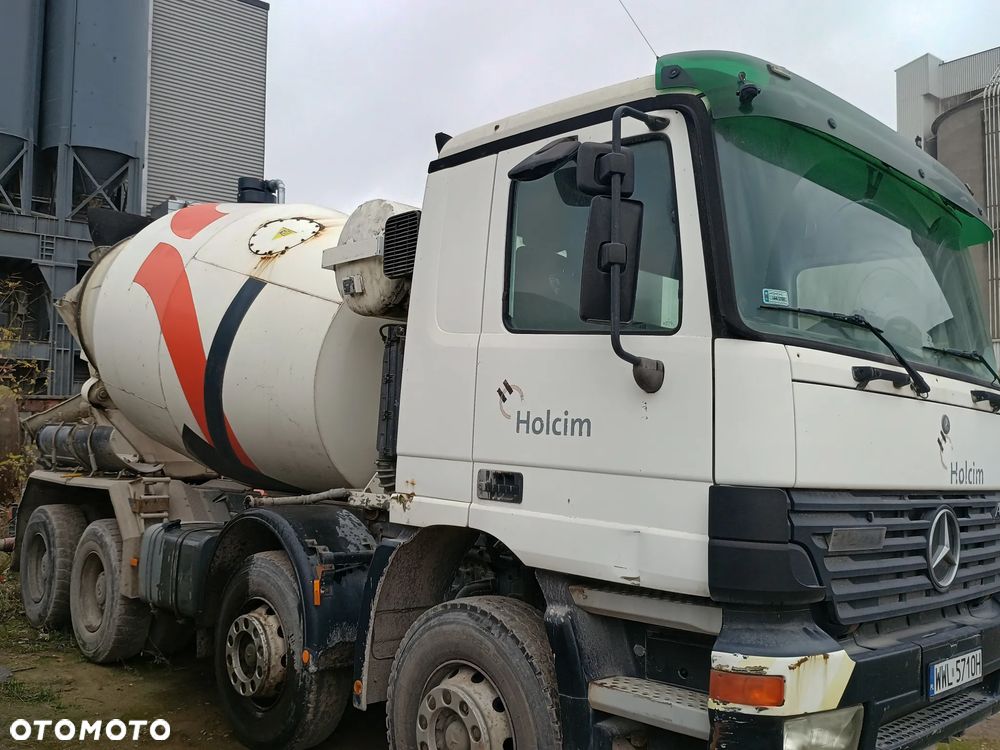 Mercedes-Benz ACTROS - 13