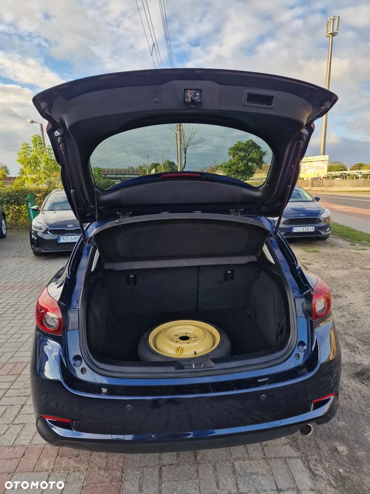 Mazda 3 1.5 D Skypassion - 9