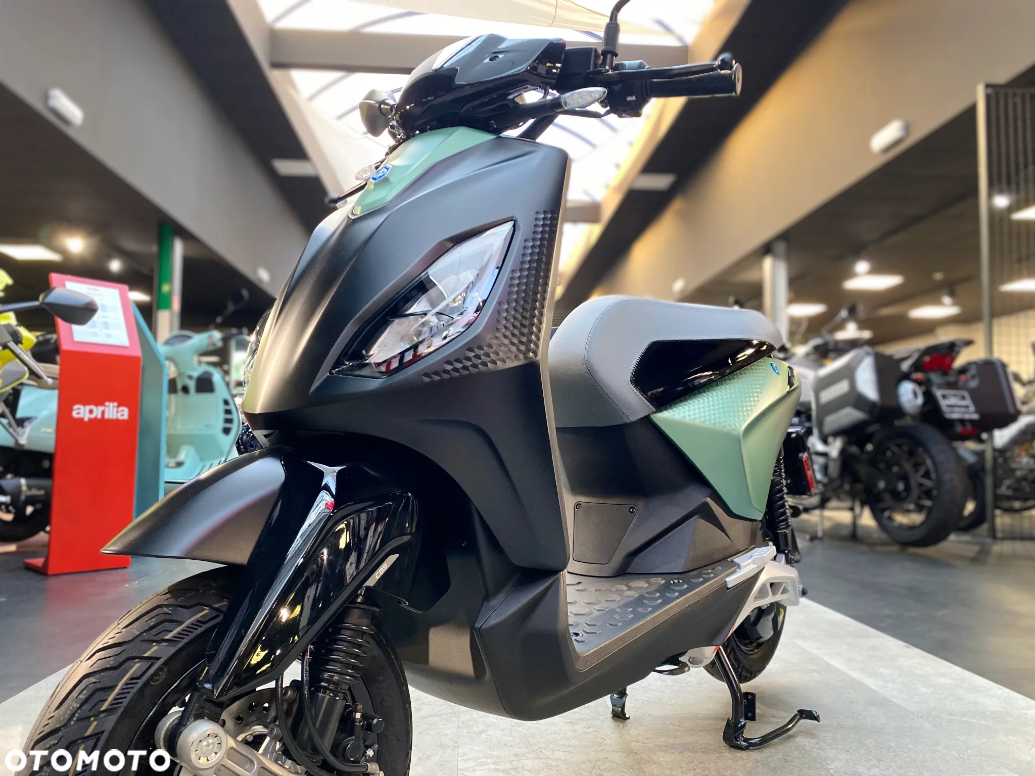 Piaggio Inny - 10