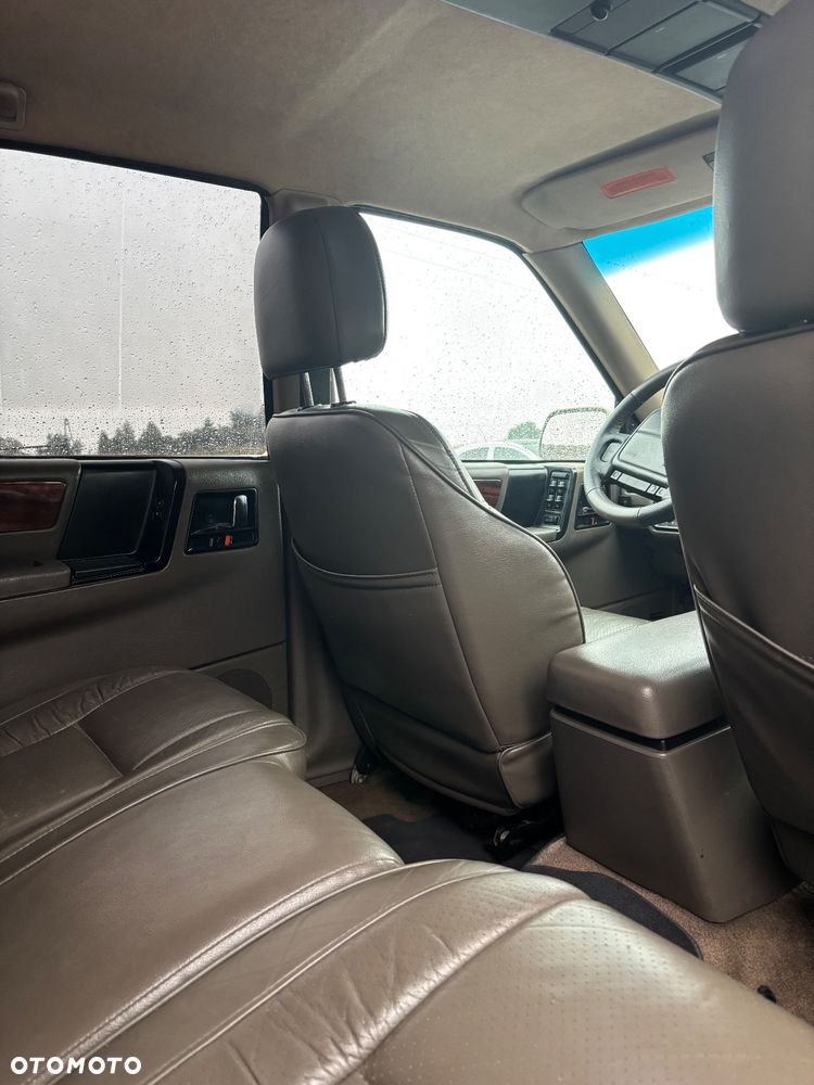 Jeep Grand Cherokee 5.2 Limited - 13
