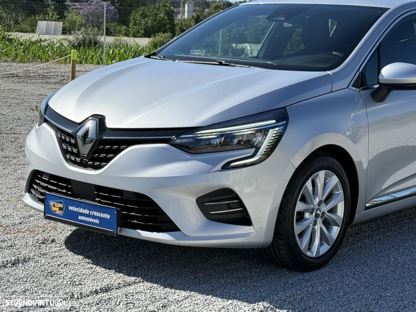 Renault Clio 1.0 TCe Intens Bi-Fuel - 4