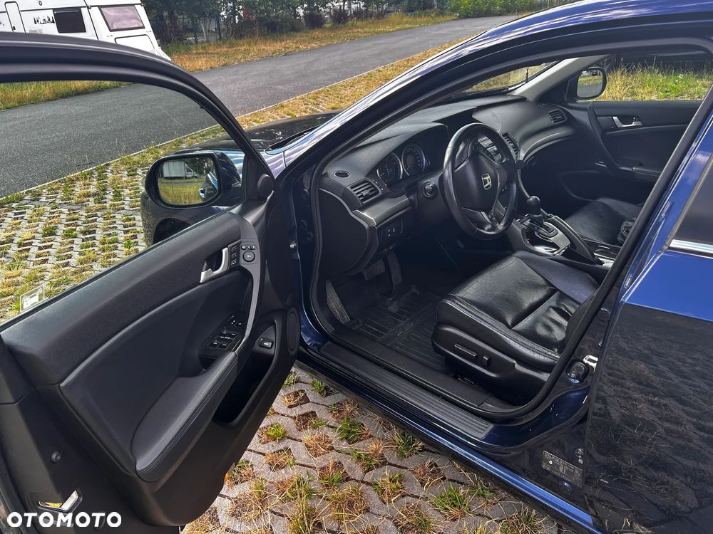 Honda Accord 2.4 Executive - 8