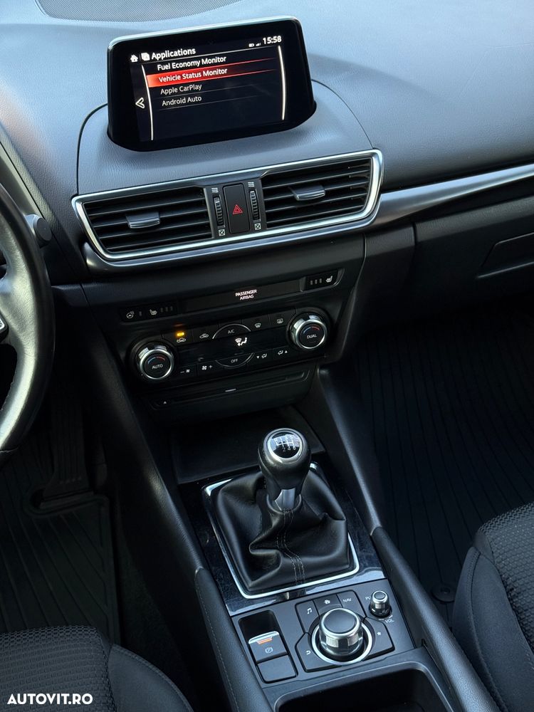 Mazda 3 G120 Revolution - 32