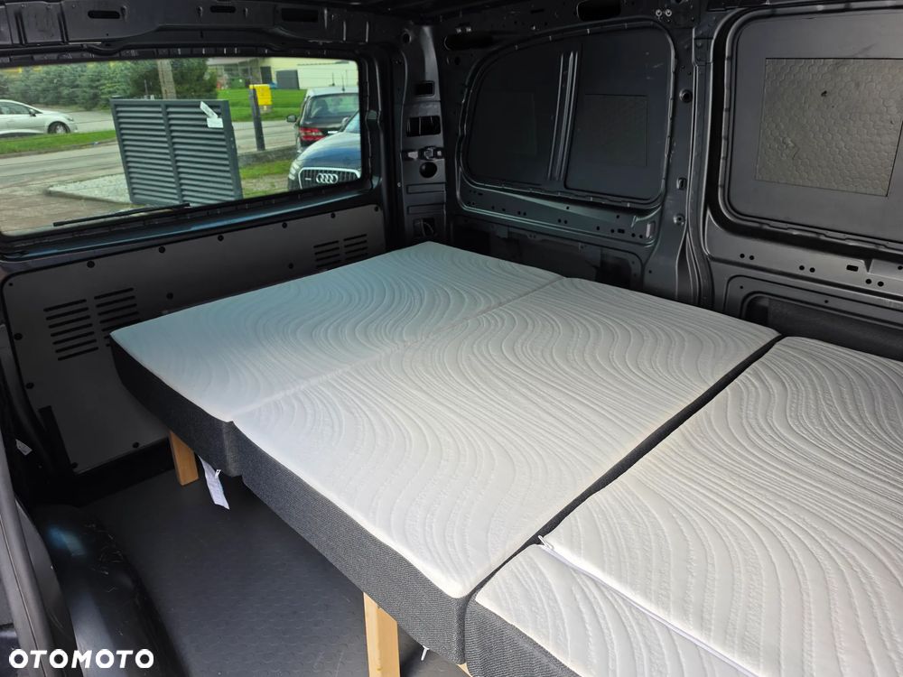 Mercedes-Benz Vito - 19