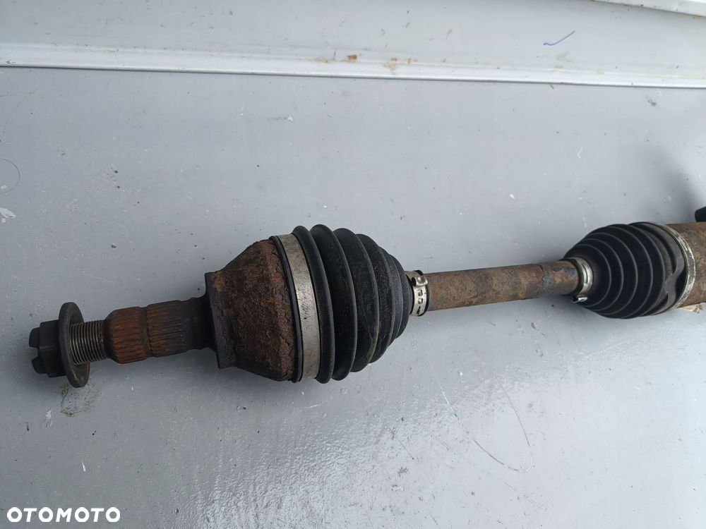 opel insignia b 17r- 1.6 cdti półoś prawy przód 84257941 522805357 - 2