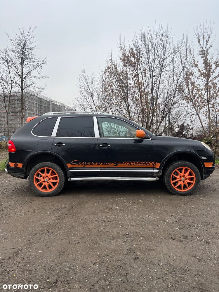 Porsche Cayenne - 13